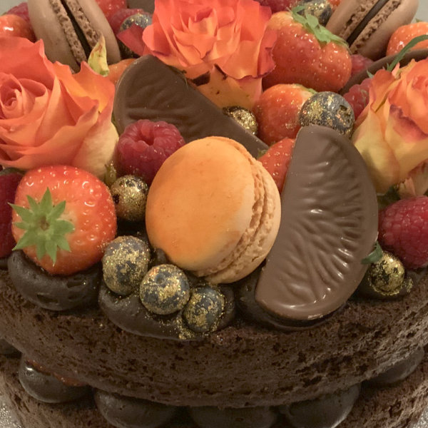 Edible gold cake north oxford