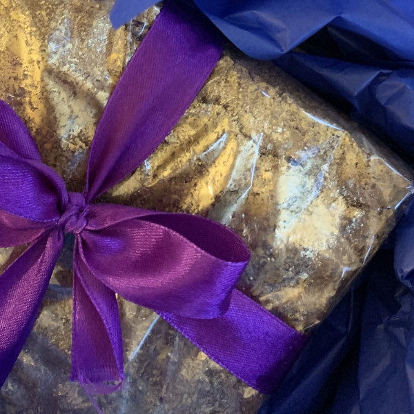 Gold brownie parcel christmas