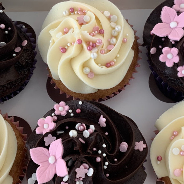 Blossom cupcake giftbox