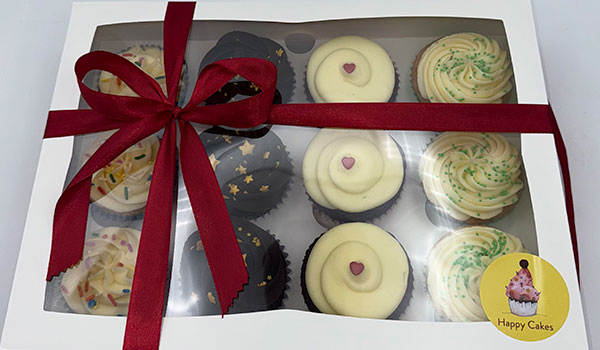 Ribbon giftbox cupcakes cake