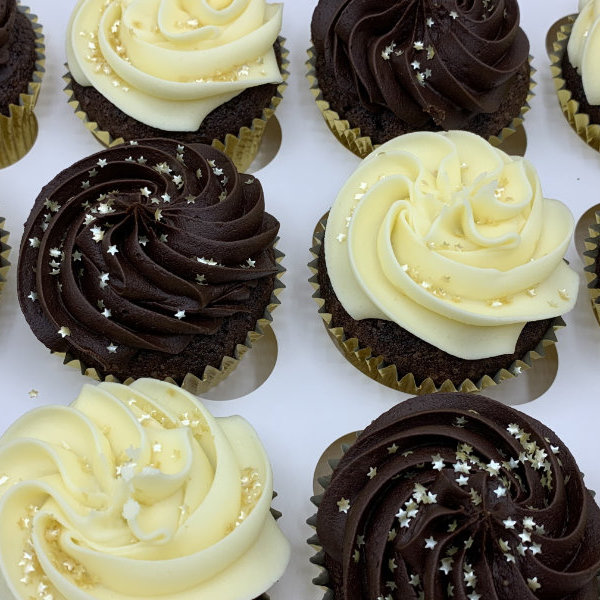 gold silver cupcakes kidlington