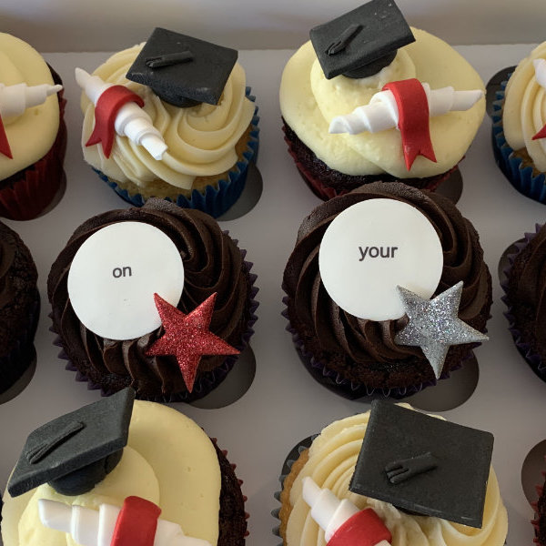 Graduation cupcakes oxford university